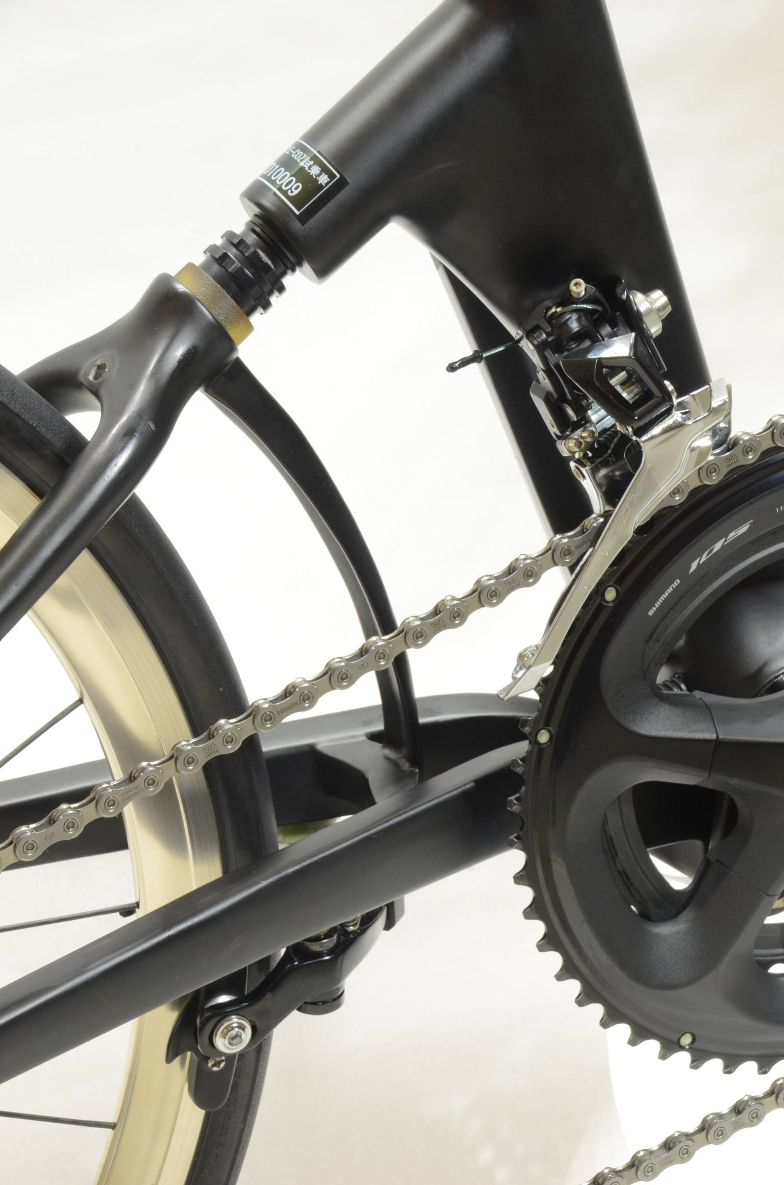 ダイレクトマウントブレーキ採用[ライトモデルR7000系105]